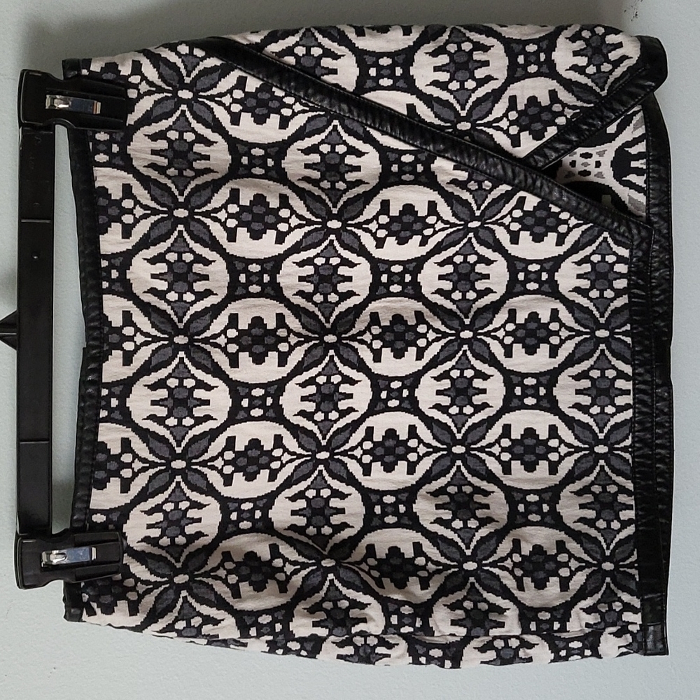 Express Tribal Print Mini Skirt Faux Leather Trim